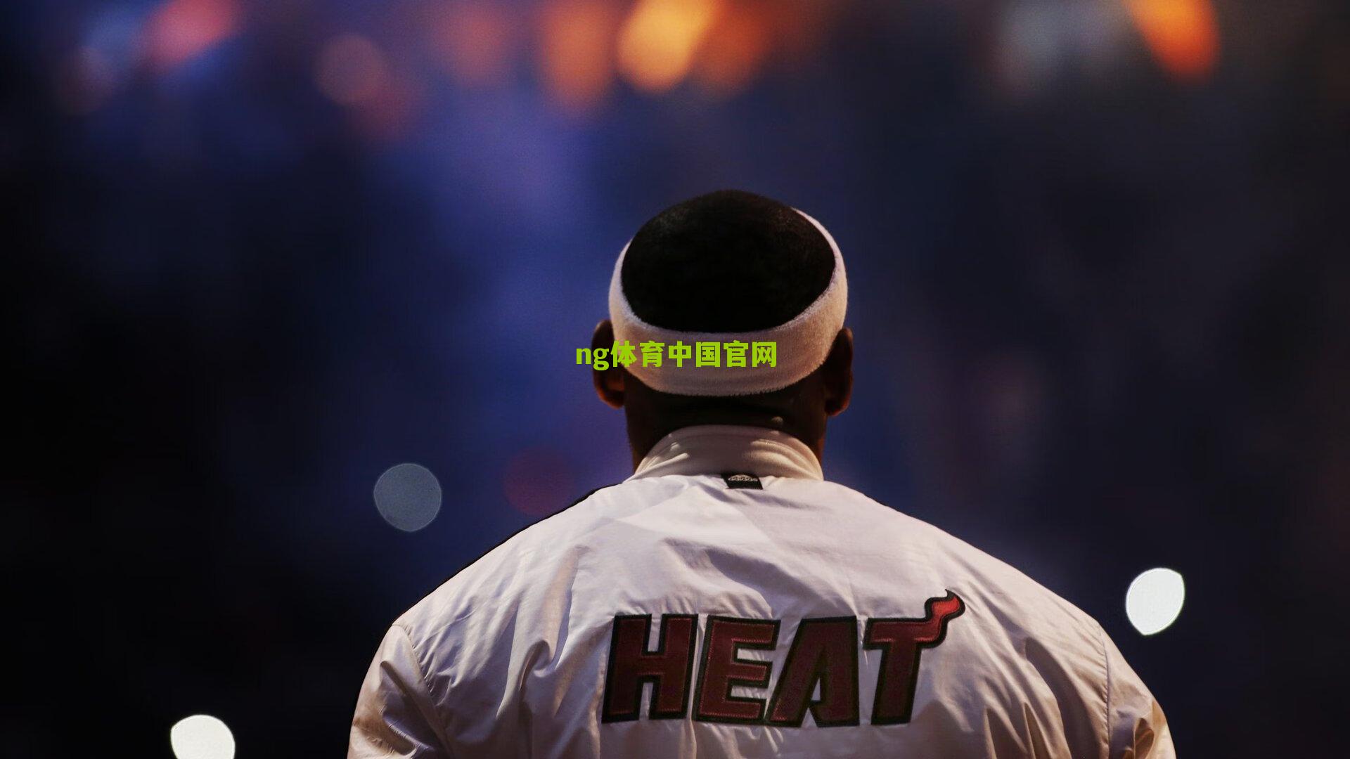 3场3球!荷兰超新星哈克波持续爆发,曼联错失引援目标引热议