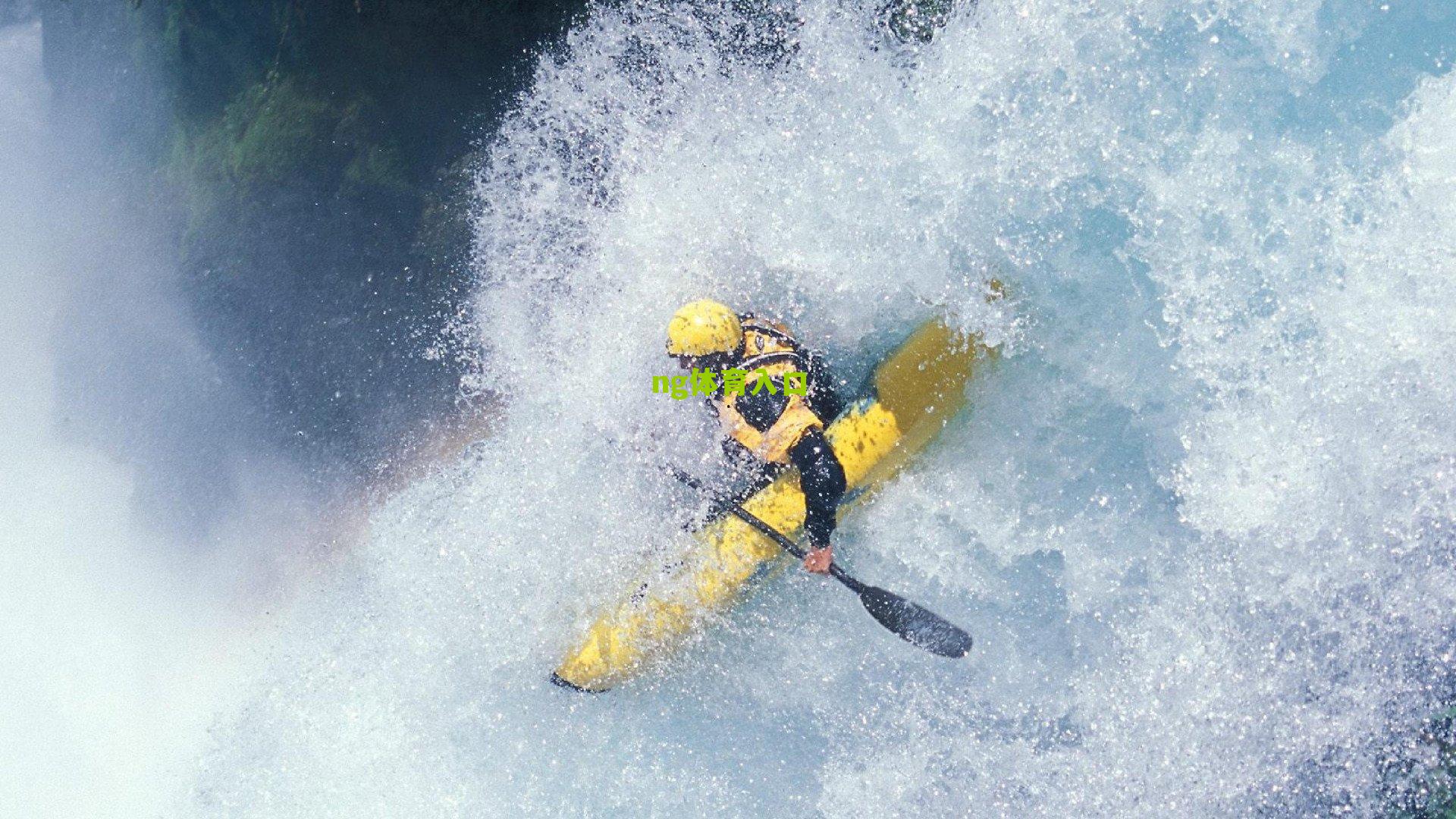 波蒂斯替补席上杀疯了！8分钟连珠炮三分轰下15分，雄鹿板凳匪徒点燃全场